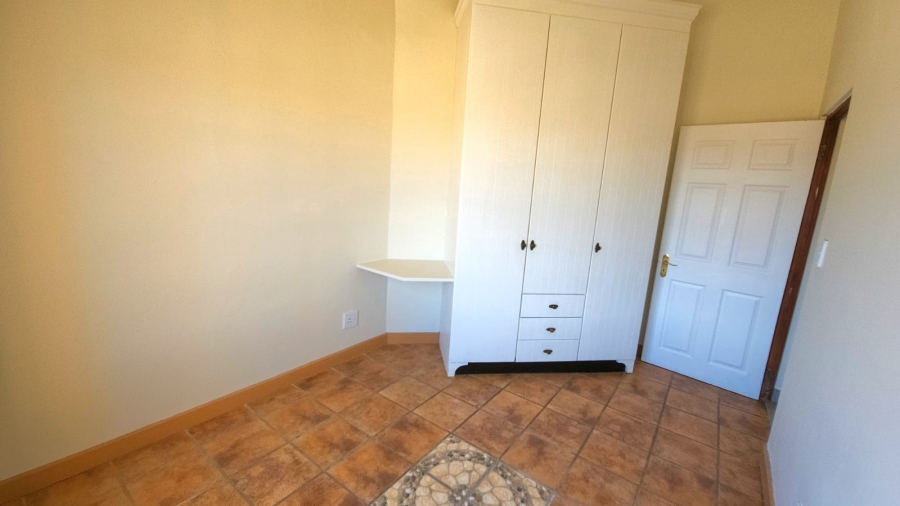 To Let 3 Bedroom Property for Rent in Landsmeer Residential Estate North West